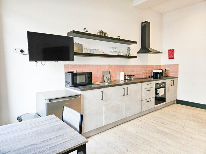 Private kitchen 3, 5 Kings Buildings Apartment - Studio - Swansea, Swansea