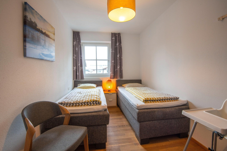 Bedroom 5, Apartment Near the ski Slope in Brixen, Kitzbühel