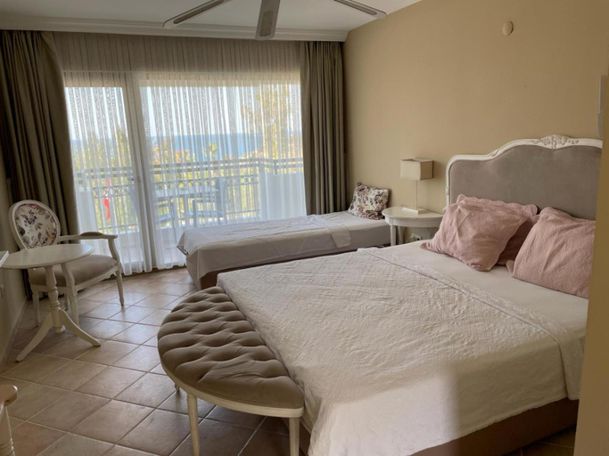 Bedroom 4, Hotel Carina, Kuşadası