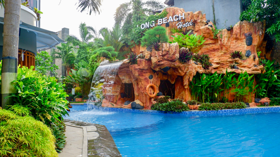 pool 10