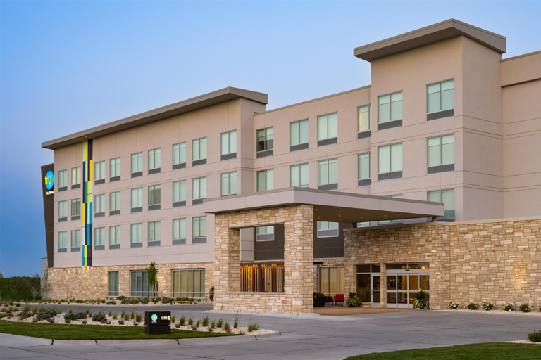 Exterior & Views 1, Tru By Hilton Kearney, Buffalo