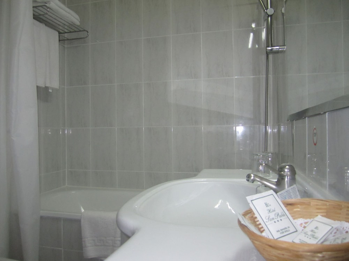 Bathroom, San Pablo, Sevilla