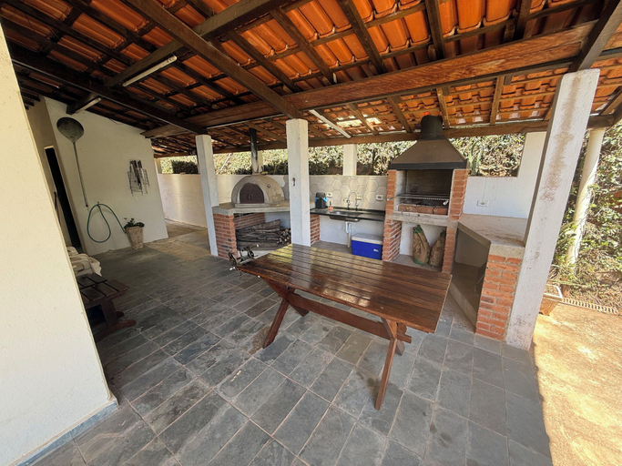 BBQ/picnic area, Rancho dos Capelos, Nazaré Paulista
