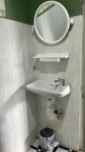 Bathroom 3, Gypsy Village 2, Mueang Krabi