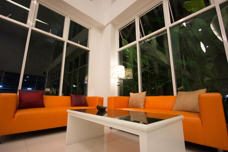 Public Area 2, Primetime Hotel, Muang Chon Buri