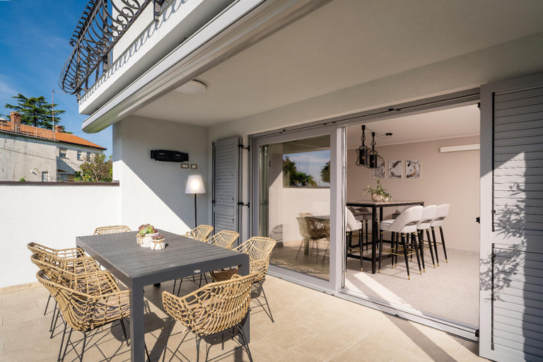 Others 5, Villa Villa Contessina, Novigrad