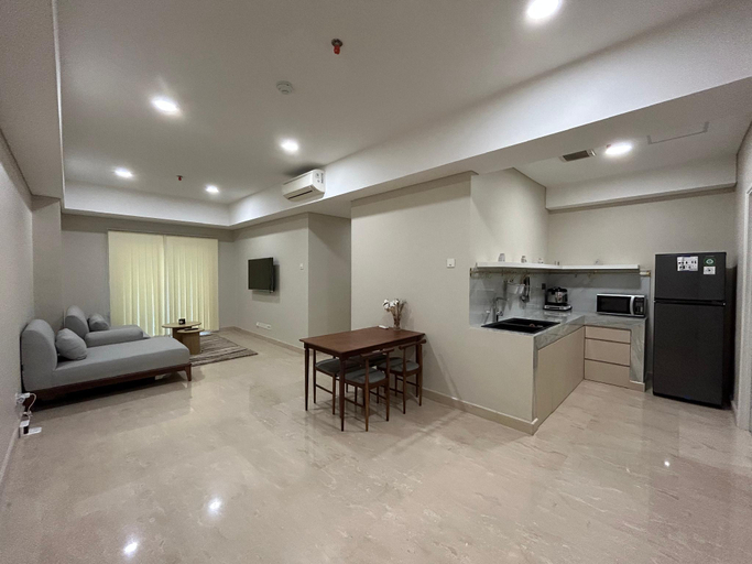 Others 4, Podomoro Delipark Apartemen Cozystay Empire 4BR 3 king + 1 single bed, Medan