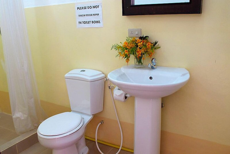 Bathroom 3, Khaolak Palm Hill Resort, Takua Pa
