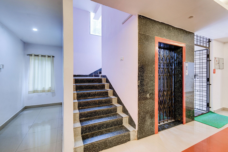 Lobby 2, Fabhotel Pushpa Grand, Ranga Reddy