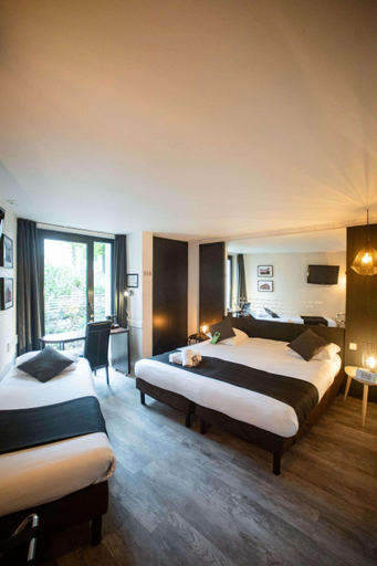 Bedroom 3, Logis Hotel-Restaurant des Acacias, Nord