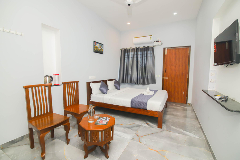 Bedroom 2, Sk Grand Villa, Heritage Inn, Viluppuram