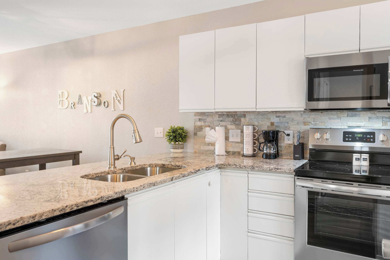 Others 4, The Branson Condo at Fall Creek - Overlooking the Rolling Hills, Taney