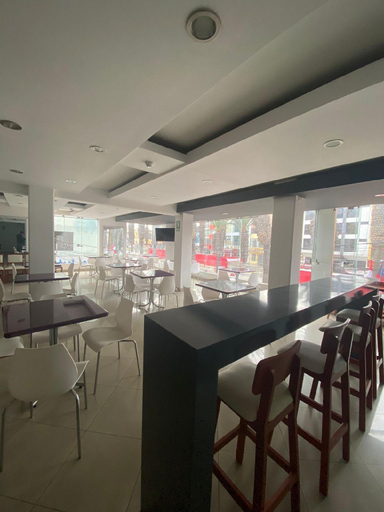 Food & Drinks, Hotel Victoria, Tacna