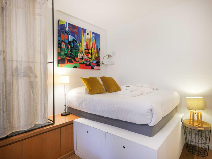 Bedroom 2, Charming studio apartment for 2 - Bastille, Paris
