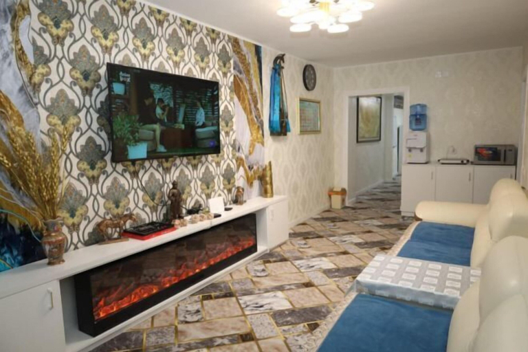 Others 3, UB Friends Hostel, Ulan Bator