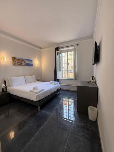 Room 4, Rome Jubilee Stays 3, Rome
