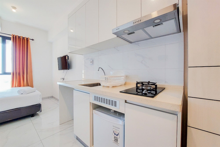 Others 3, Cozy And Comfort Studio Sky House Alam Sutera Apartment, Tangerang