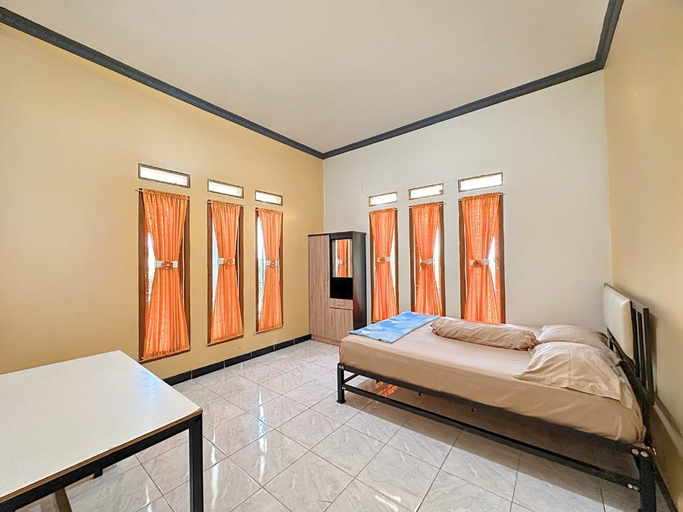 Others 3, Villa Babe Doel, Bogor