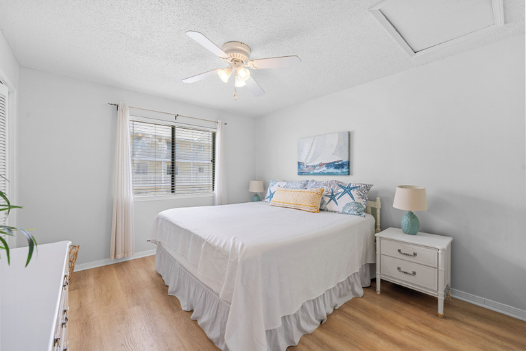 Bedroom 3, Wolf Bay Villas 209, Baldwin