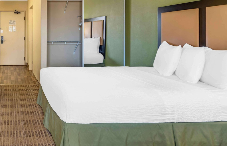 Bedroom 3, Extended Stay America Select Suites Chicago Naperville East, Dupage