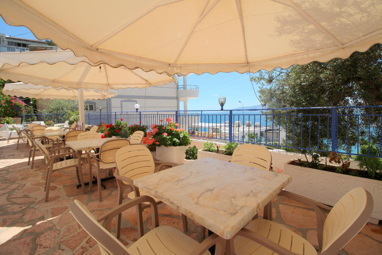 Food & Drinks 4, Murati Suites Sarande, Sarandës