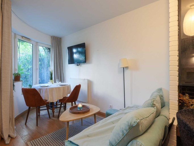 Bedroom 4, Charming Studio Apartment for 2 - Bastille, Paris