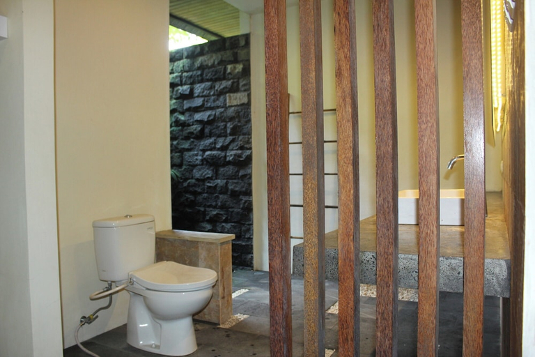 Bathroom 3, Belvilla Dhyana Kutir Seseh Beach, Tabanan
