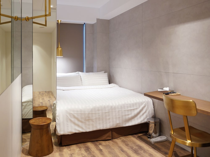 Bedroom 2, Hotel Relax V, Taipei City