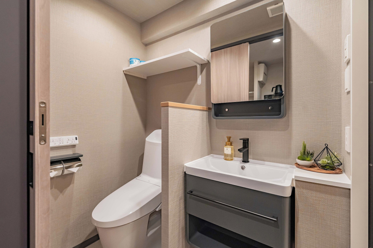 Bathroom 3, Apartment Hotel 11 Shinimamiya 3, Osaka