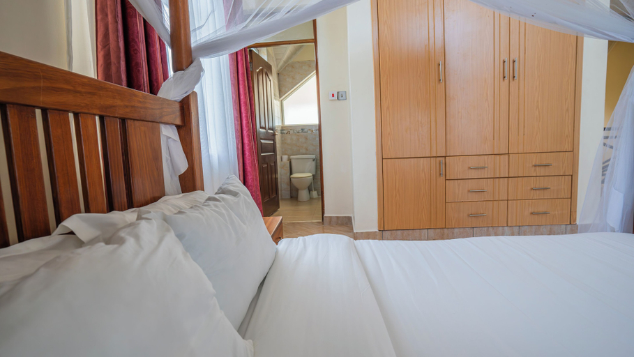 Room 3, BLUE WATER VILLAS, Msambweni