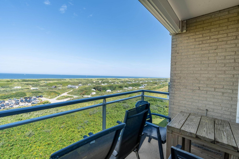 Primary image, 4 person apartment with sea view, Texel