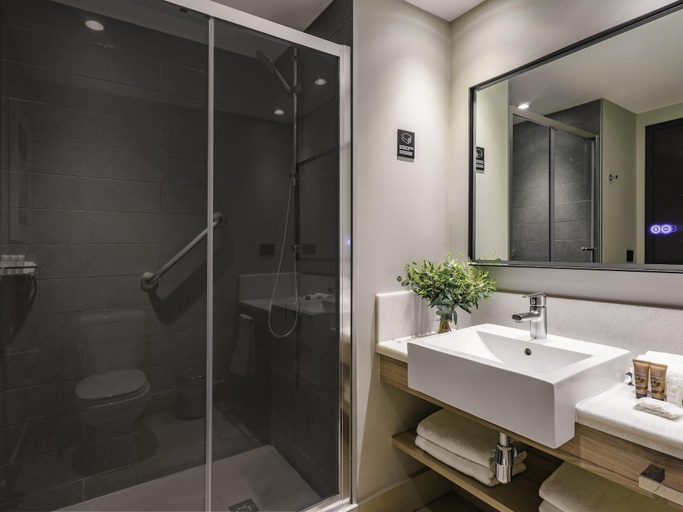 Bathroom 5, Pullman Santiago Vitacura, Santiago