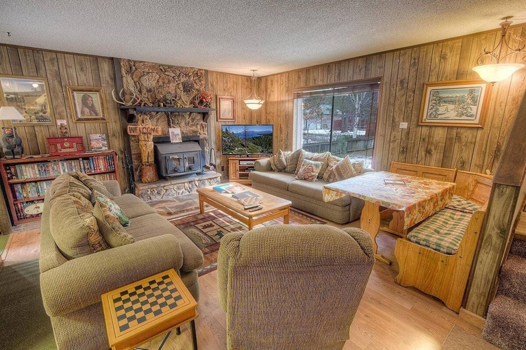 Others 5, Bambi's Bunkhouse 3 Bedroom Home by RedAwning, El Dorado