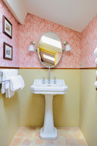 Bathroom 3, Hôtel Amista Marseille, Bouches-du-Rhône