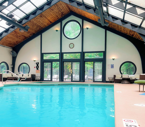 Sport & Beauty 2, Chateau Merrimack Resort & Spa, Middlesex