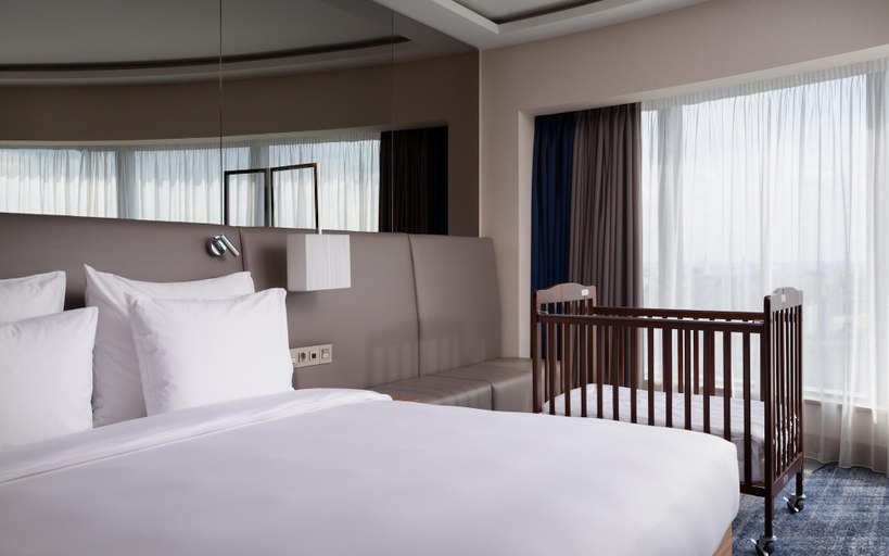 Bedroom 3, Radisson Blu Olympiyskiy Hotel, North-Eastern