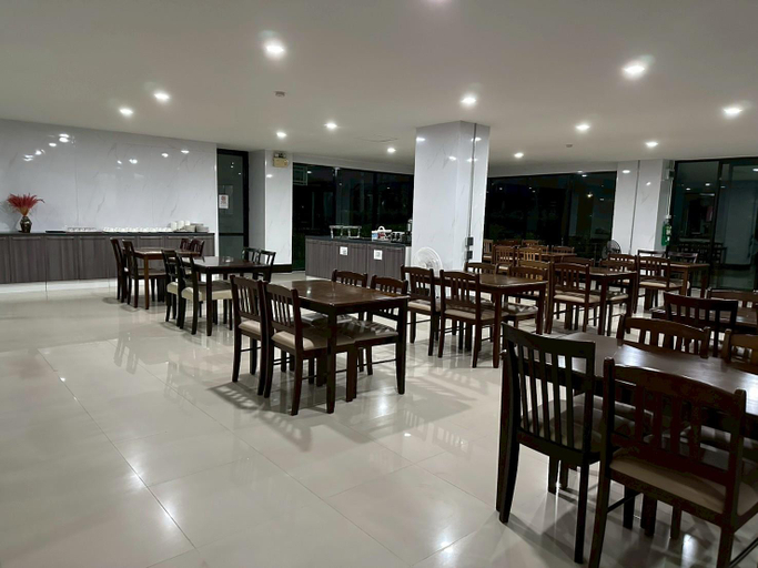 Food & Drinks 3, Golden Good Hill, Chiang Mai, Muang Chiang Mai