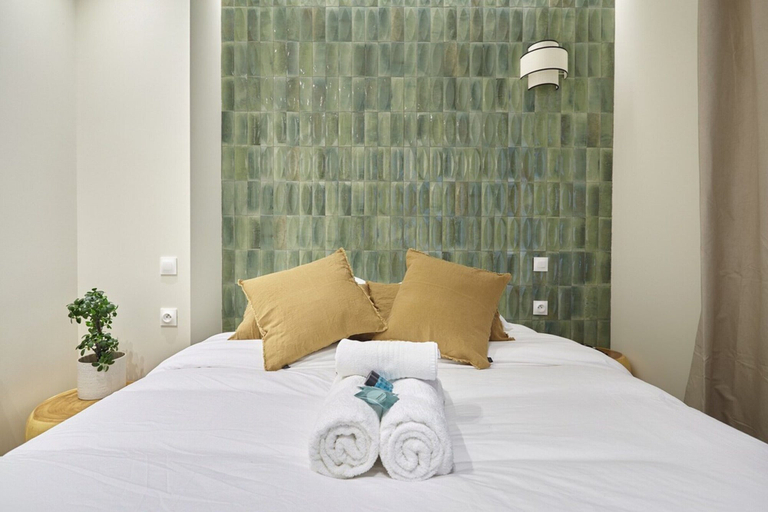 Room 3, Charming Apartment With AC - Le Marais, Paris