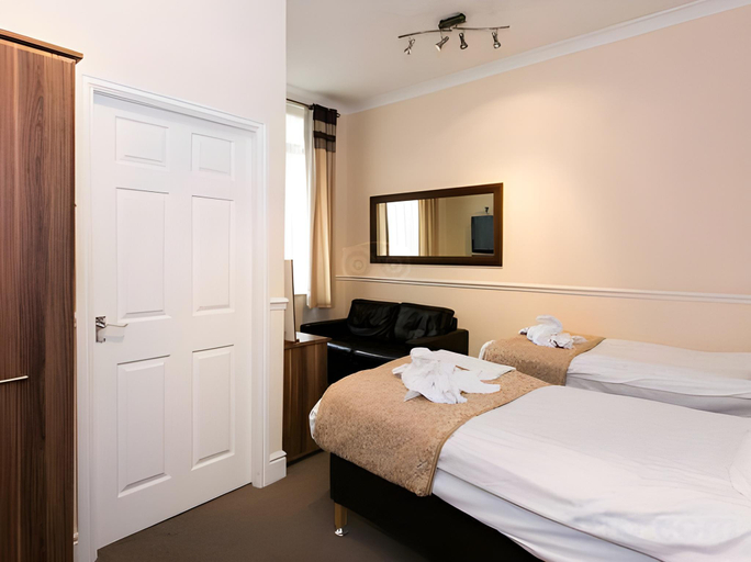 Bedroom 3, The President Hotel, Blackpool
