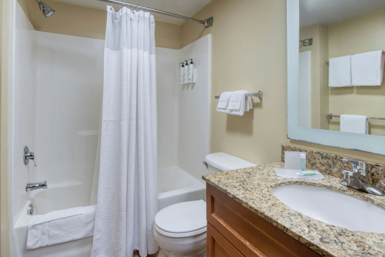 Bathroom 5, TownePlace Suites by Marriott Raleigh Cary-Weston Parkway, Wake