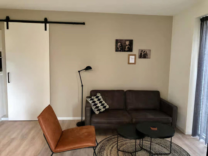 Living room 5, Ground Floor Lodge With Private Veranda, Veere