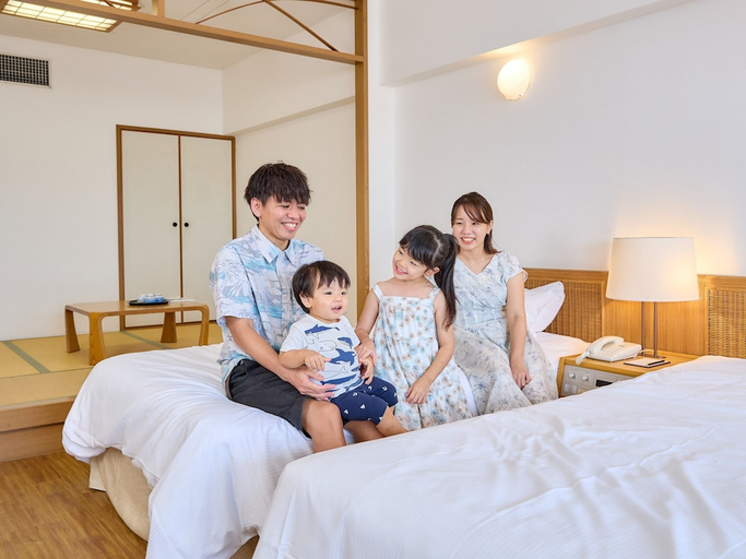 Bedroom 2, Hotel Mahaina Wellness Resort Okinawa, Motobu