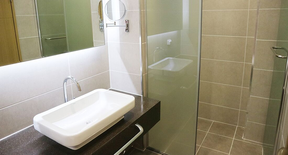 Bathroom 4, Ramada Plaza by Wyndham Dolsan Yeosu, Yeosu