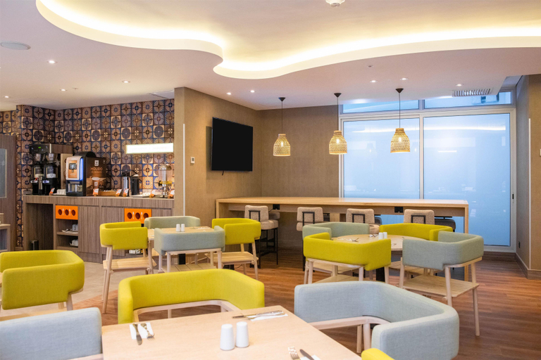 Food & Drinks 5, Hampton By Hilton Cusco, Cusco