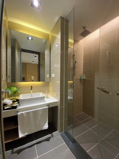 Bathroom 3, Amanjiwa 99R, Malacca City