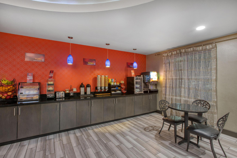 Food & Drinks 4, Best Western Plus Tech Medical Center Inn, Lubbock