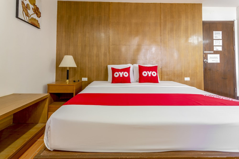 Bedroom 4, Super OYO 1096 Winner Inn Hotel, Muang Chiang Mai