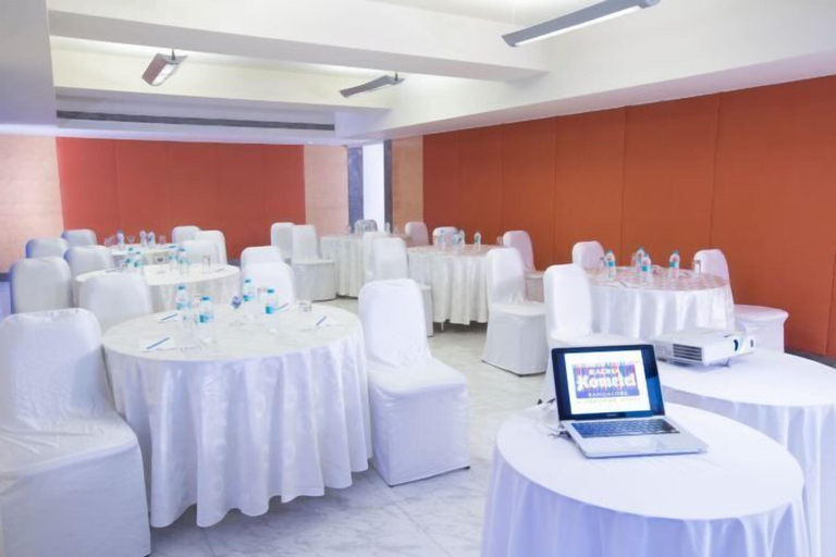 Business Facilities, Radha Hometel Bengaluru, Bangalore