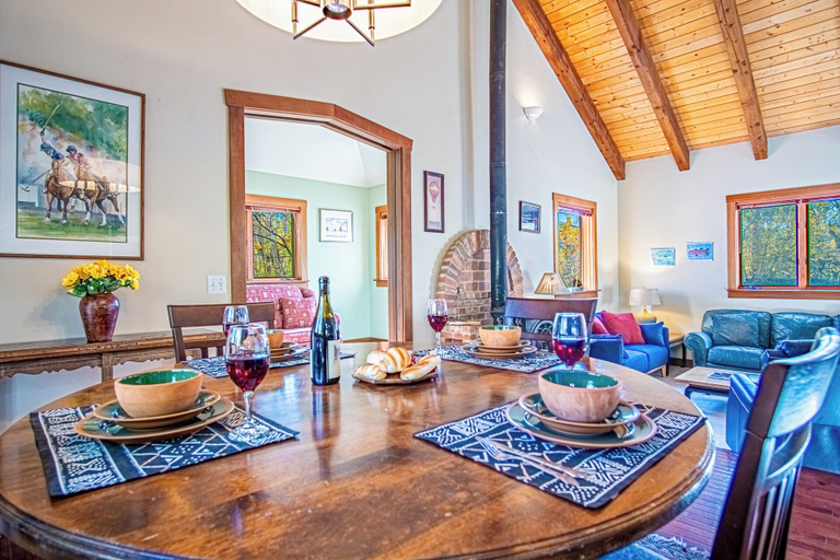 Interior 3, Creekside on Quigley - 3BD Private Home on Trails + Hot Tub, Blaine