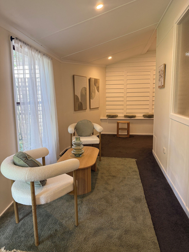 Living area 5, Yarck hotel, Murrindindi - East